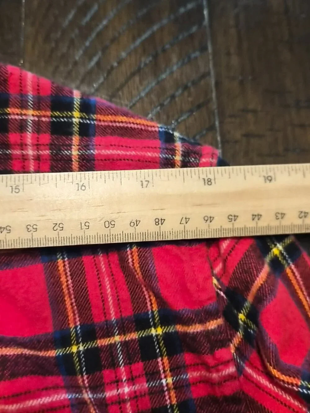 J Crew Shirt Mens Size Medium Red Plaid Flannel Long Sleeve Button Up G511